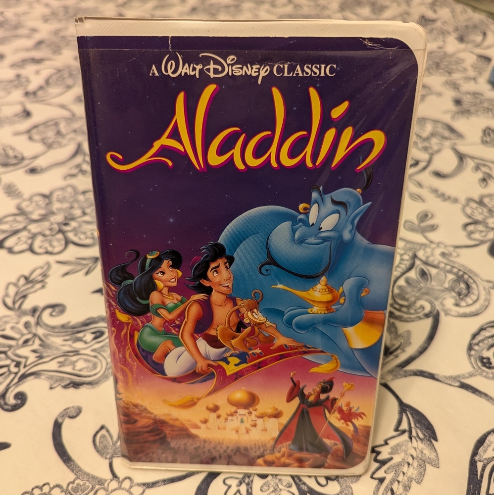Disney Aladdin VHS tape
